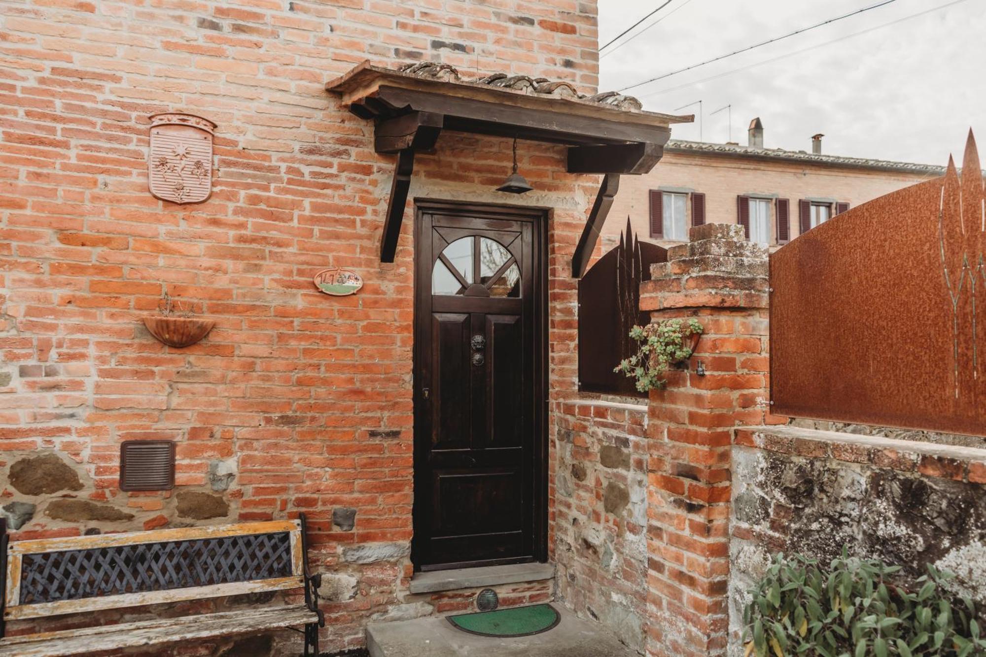 시나룬가 Borgo Terrosi B&B 외부 사진
